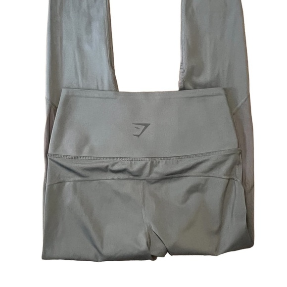 3/$30 🍂 Gymshark Fusion Grey Leggings - Picture 7 of 8